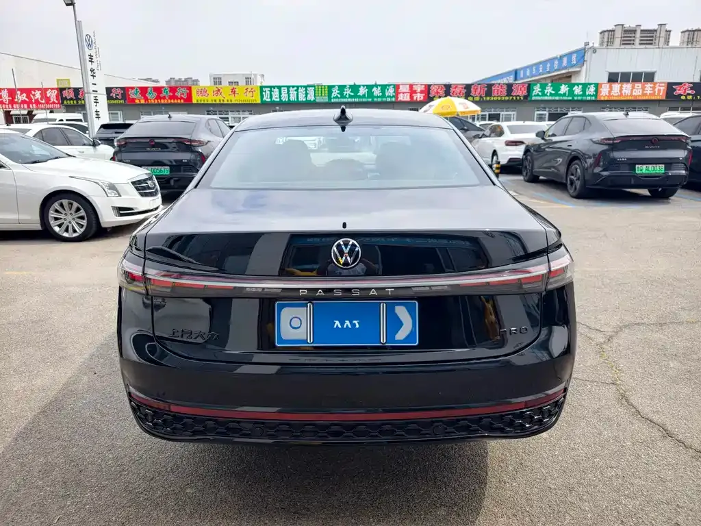Volkswagen Passat — фото 4