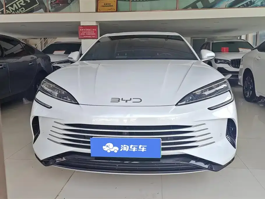 BYD Seal — фото 6