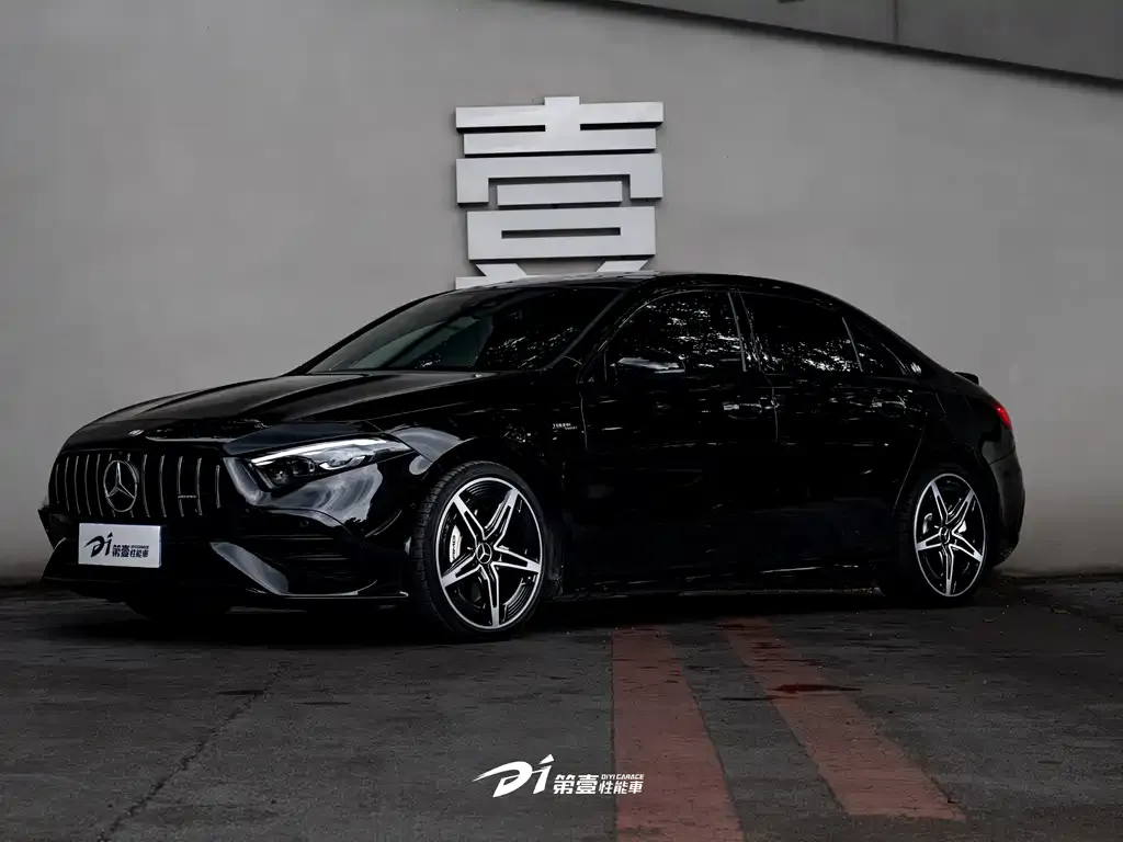 Mercedes-Benz A-Class AMG — фото 1