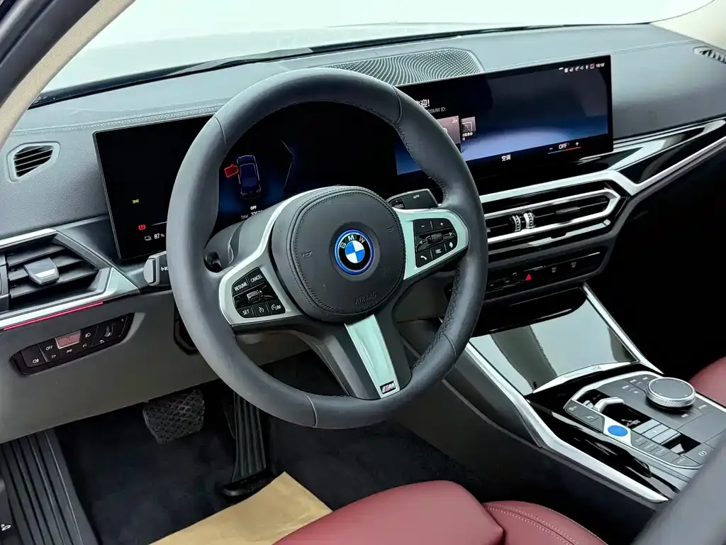 BMW i3 — фото 3