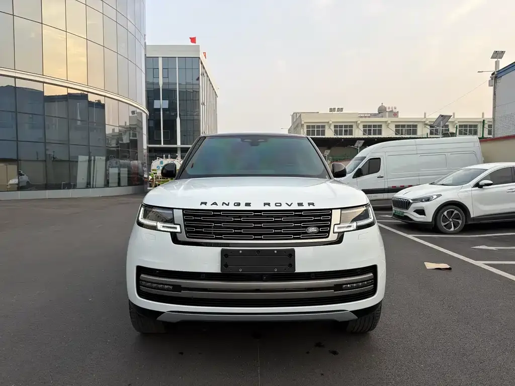 Land Rover Range Rover — фото 1