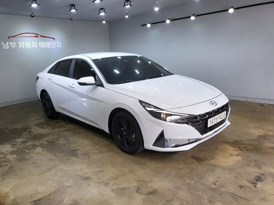 Hyundai AVANTE — фото 4