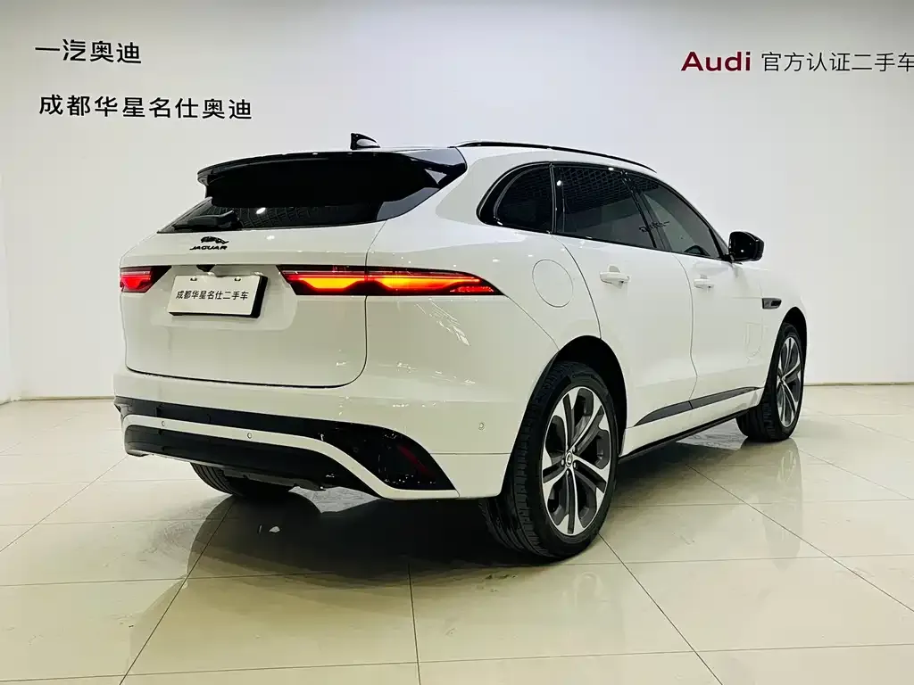 Jaguar F-PACE 2023 из CN, фото 3