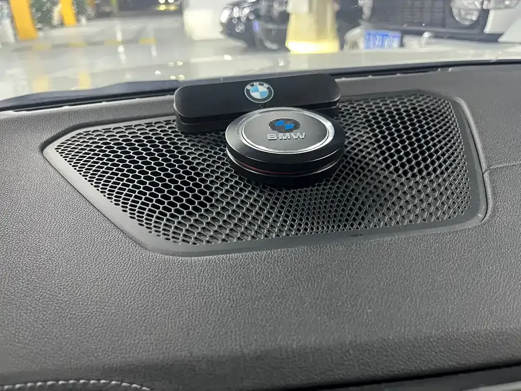 BMW 3 Series — фото 10