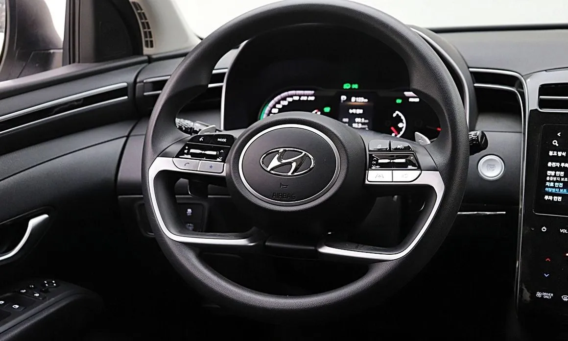 Hyundai Tucson 2023 из KR, фото 4