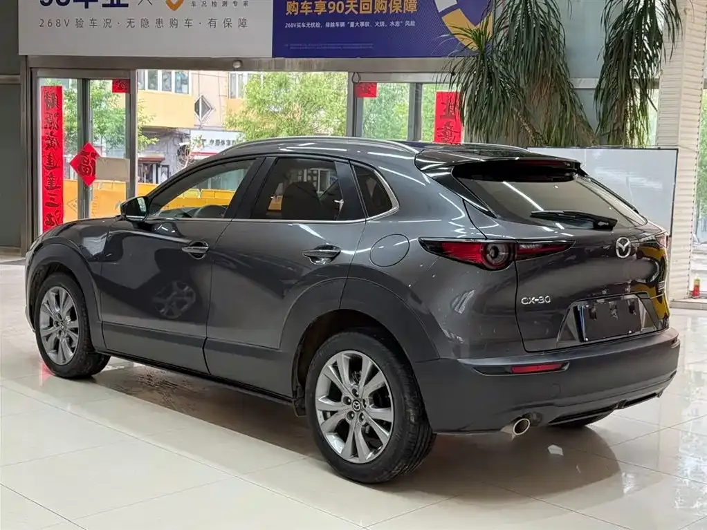 Mazda CX-30 — фото 4