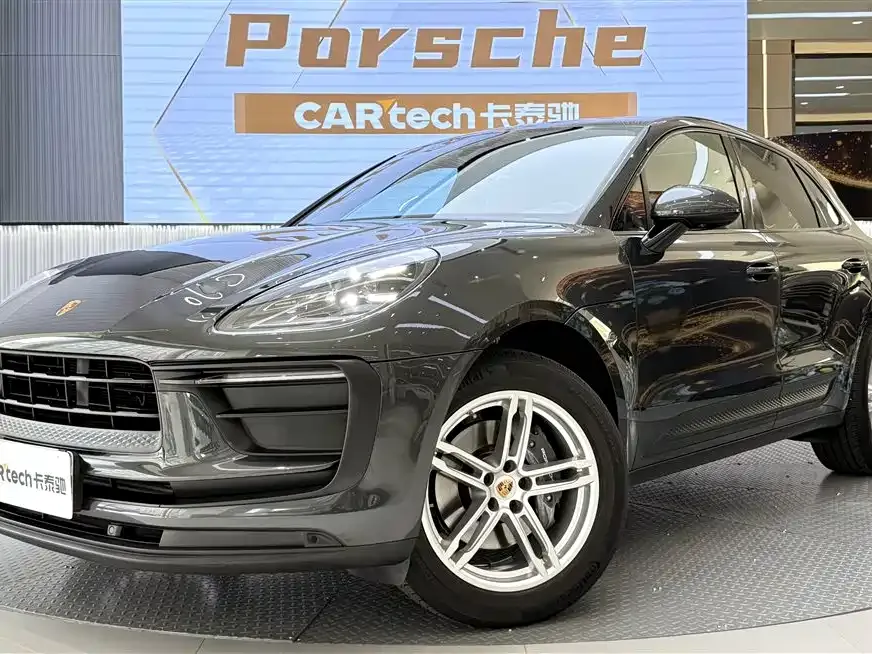 Porsche Macan — фото 1