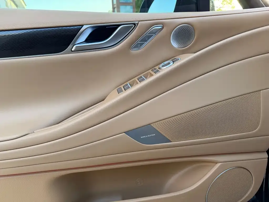 Genesis G80 — фото 4