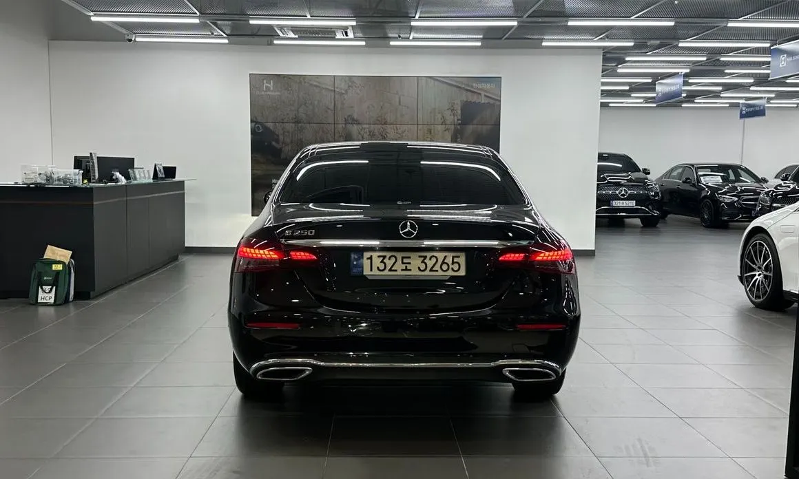 Mercedes-Benz E-Class 2023 из KR, фото 3