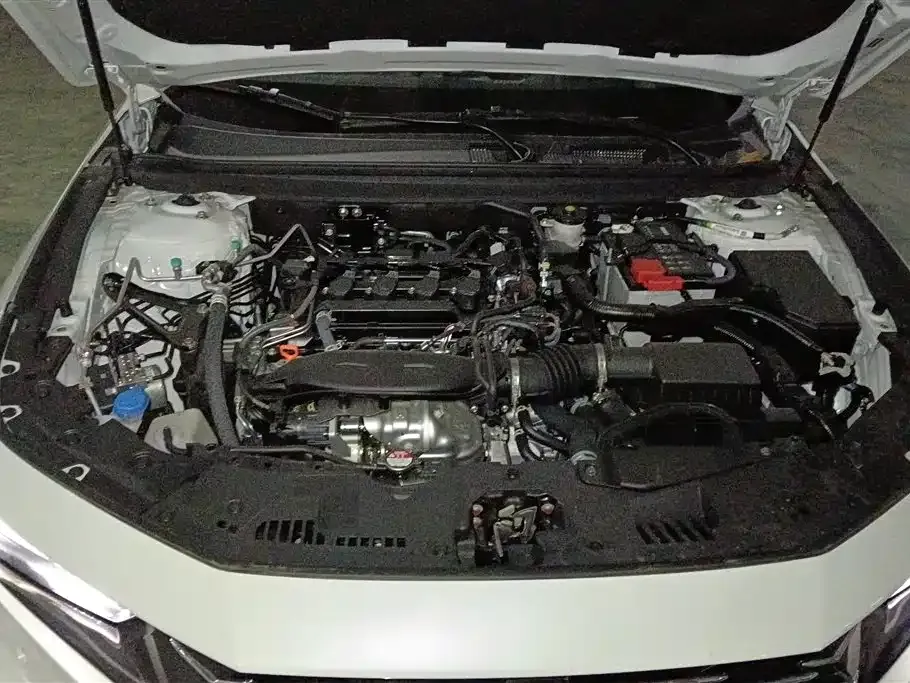 Honda Accord — фото 4