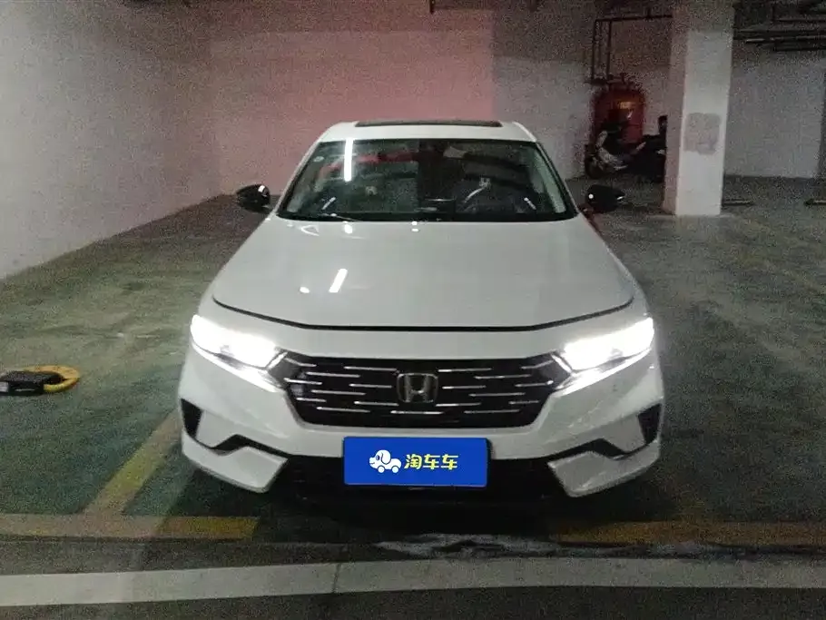 Honda Accord — фото 5