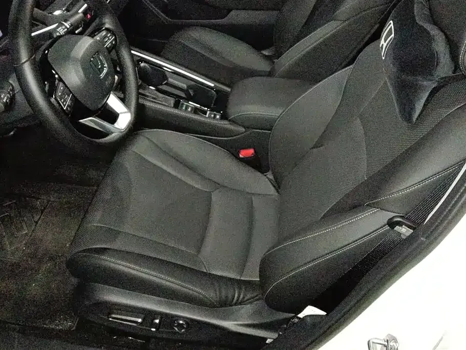 Honda Accord — фото 6