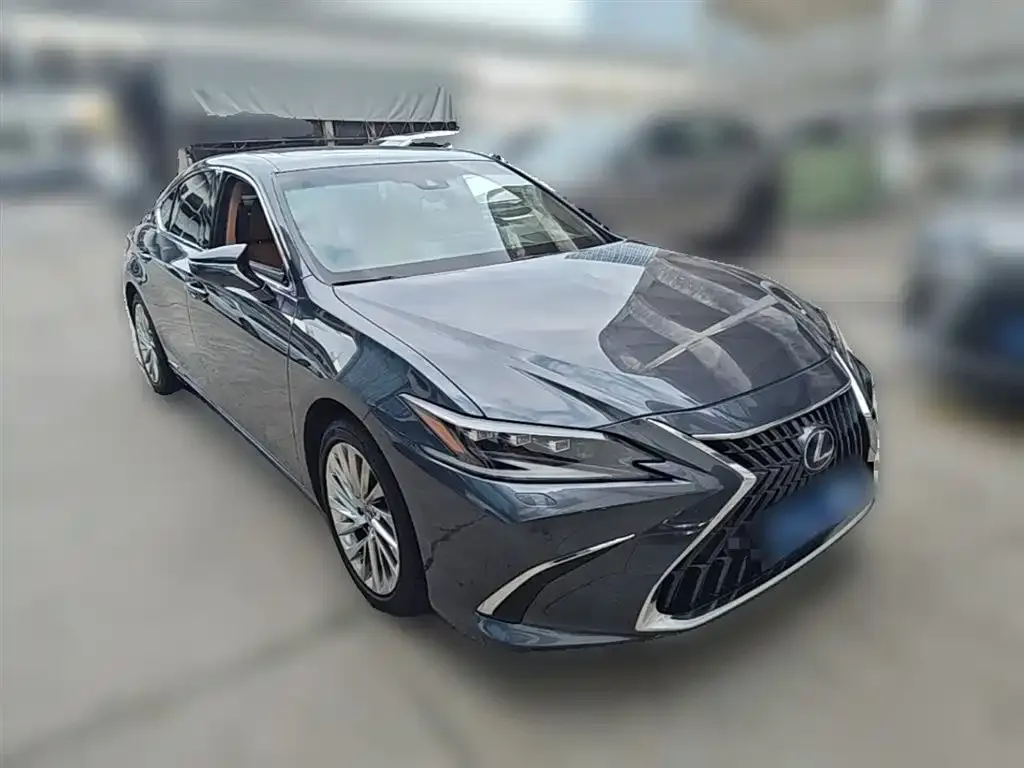 Lexus ES — фото 8