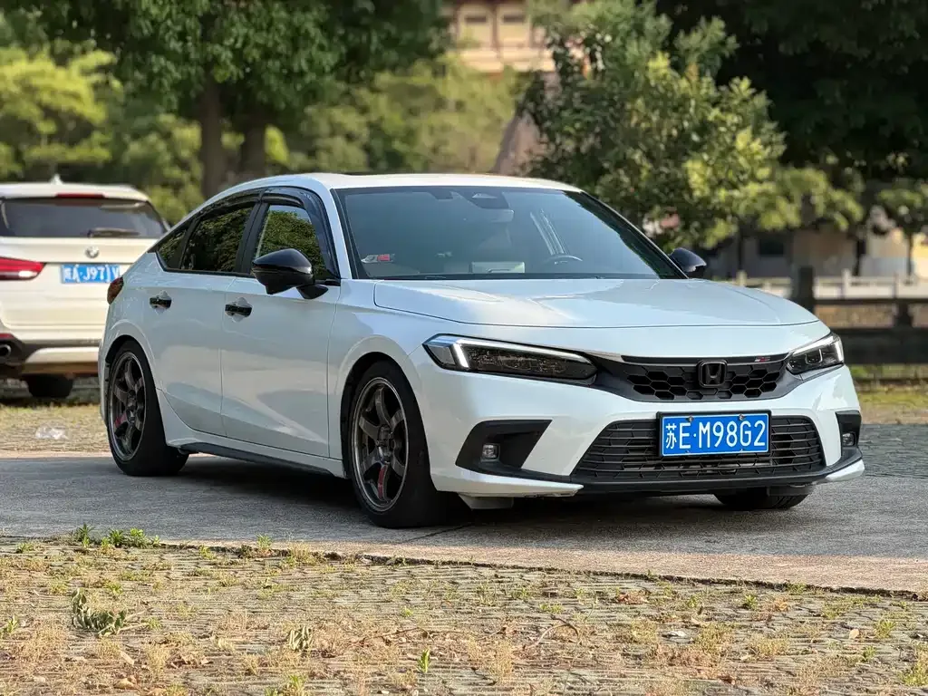 Honda Civic — фото 10