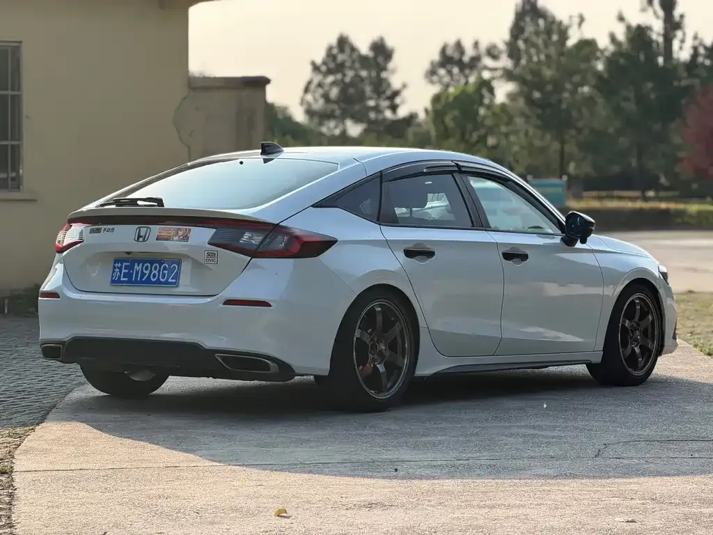 Honda Civic — фото 6