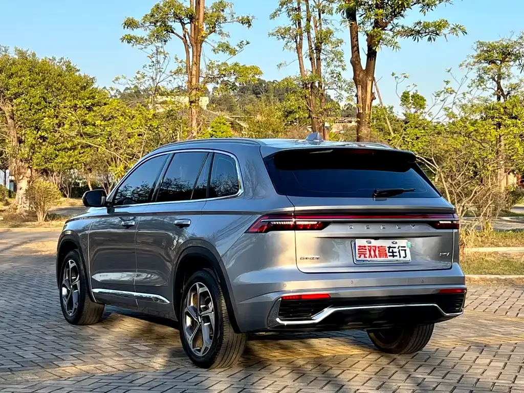 Geely Xingyue L — фото 10