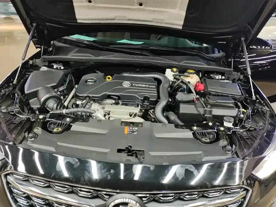 Buick Regal — фото 10