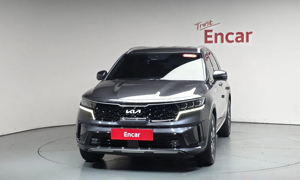 Kia Sorento — фото 7