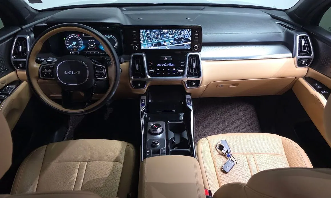 Kia Sorento — фото 9