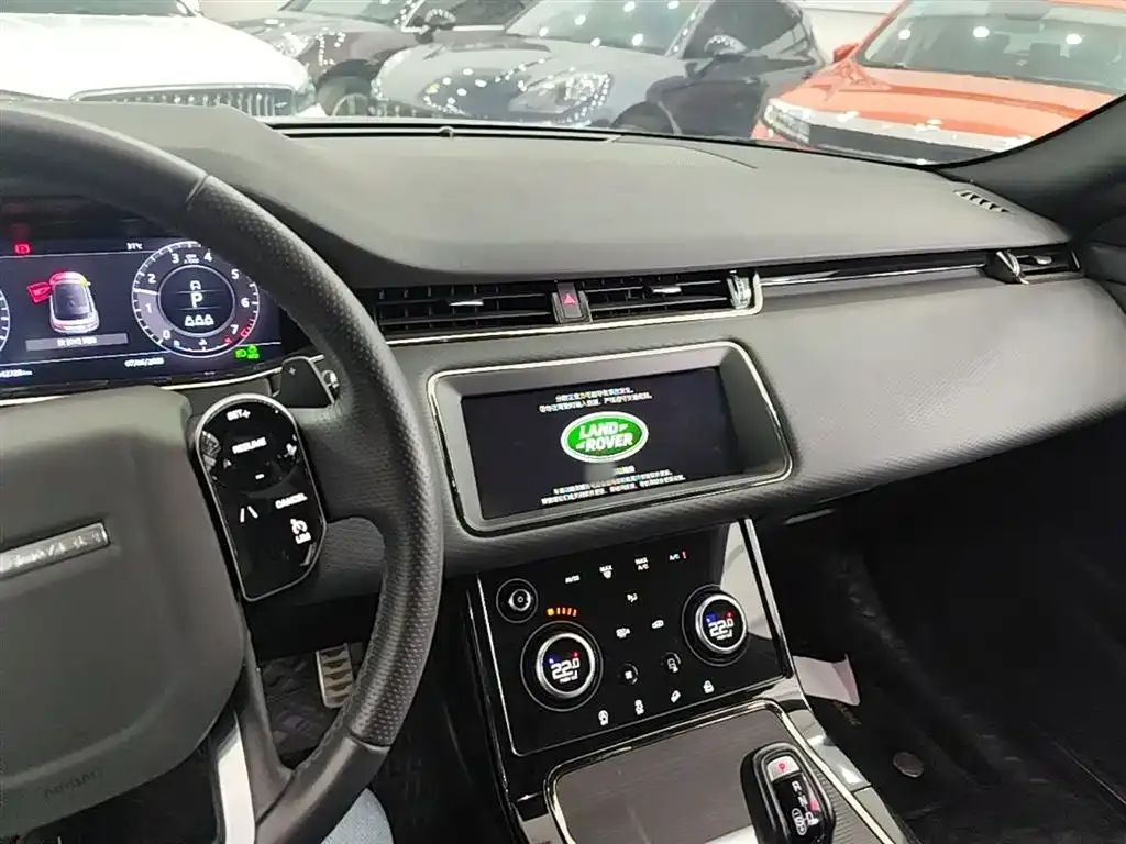 Land Rover Evoque — фото 9