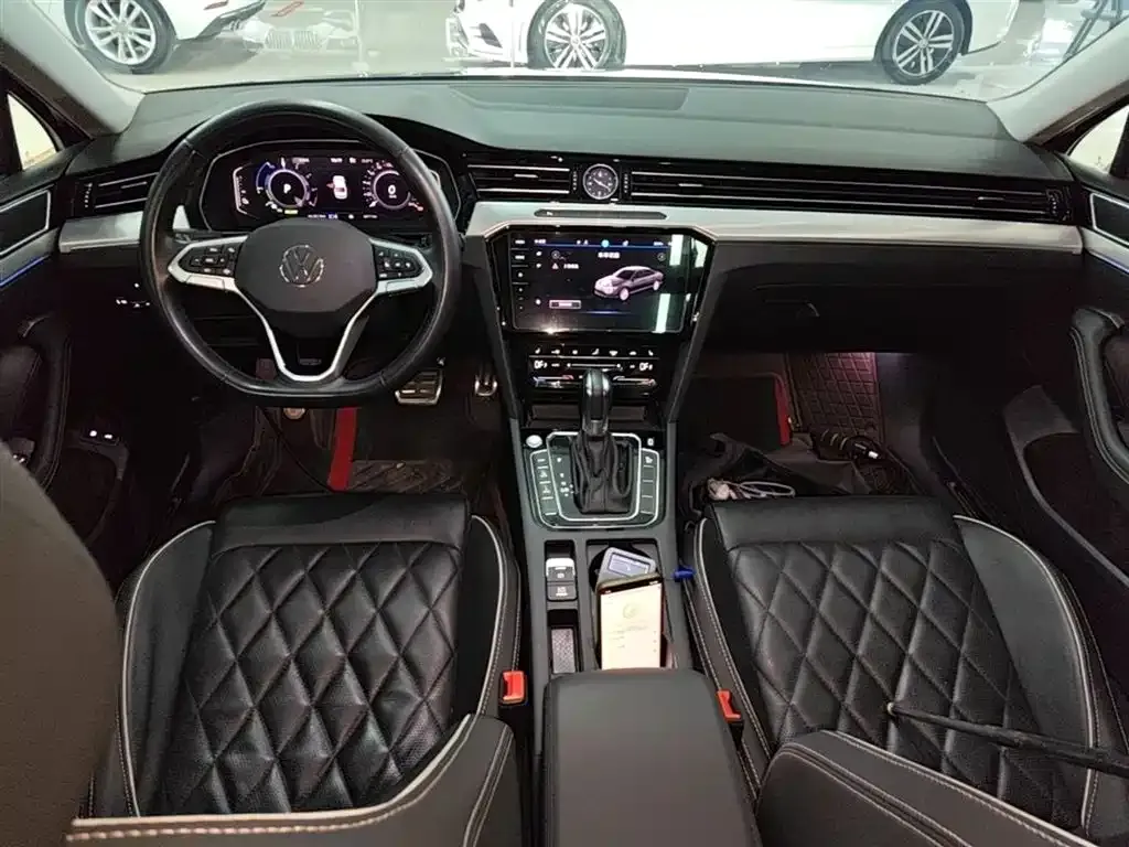 Volkswagen Magotan GTE PHEV 2023 из CN, фото 4