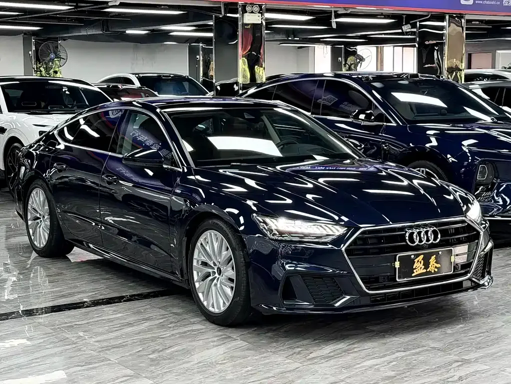 Audi A7 2021 из CN, фото 8