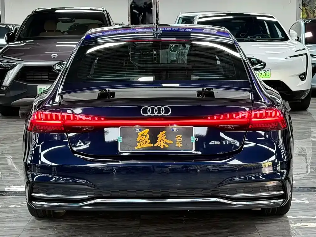 Audi A7 2021 из CN, фото 9