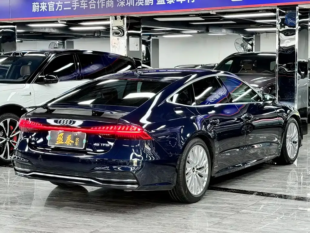 Audi A7 2021 из CN, фото 7