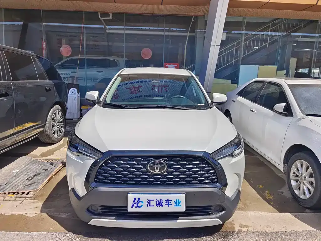 Toyota Corolla Cross 2023 из CN, фото 4