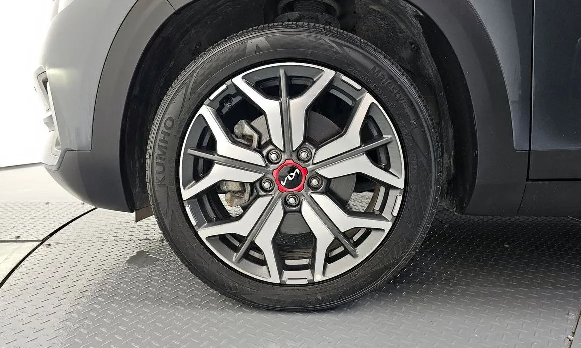 Kia Seltos 2023 из KR, фото 10