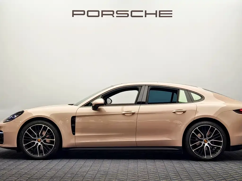 Porsche Panamera — фото 10