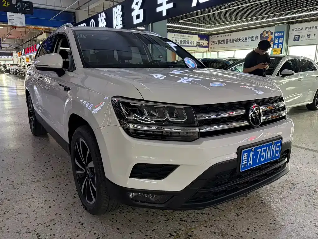 Volkswagen Tharu — фото 8