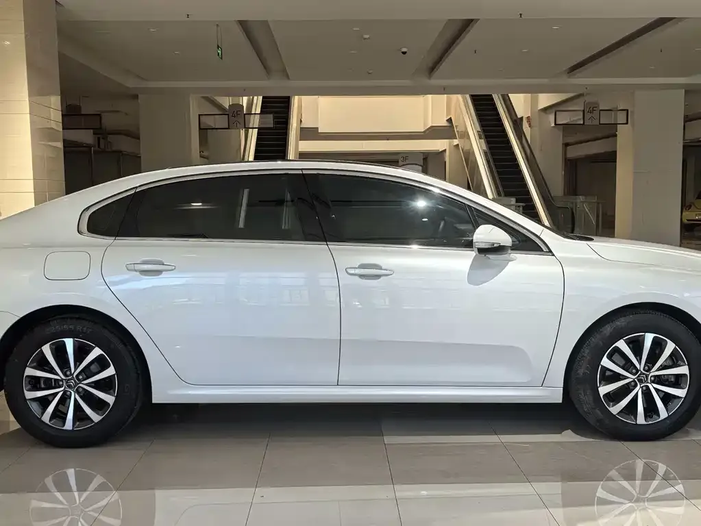 Citroen C6 2021 из CN, фото 8