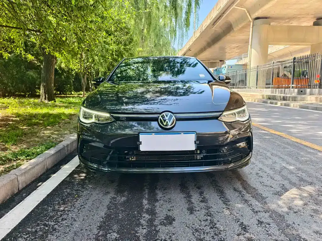 Volkswagen Golf 2021 из CN, фото 7