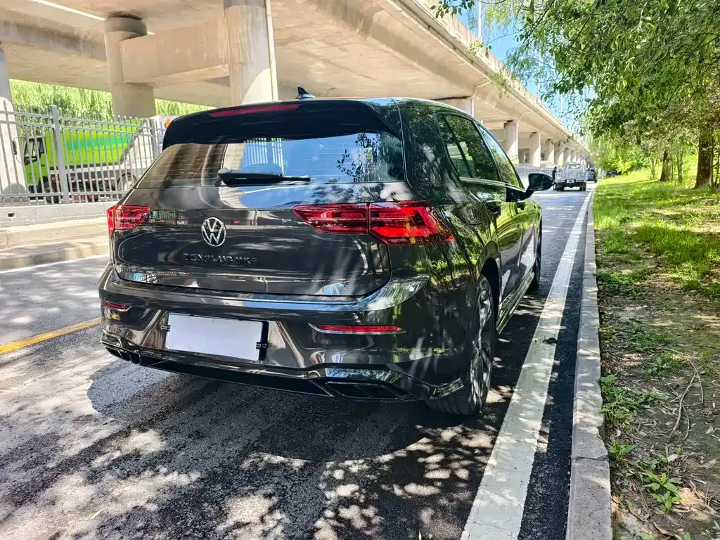 Volkswagen Golf 2021 из CN, фото 8