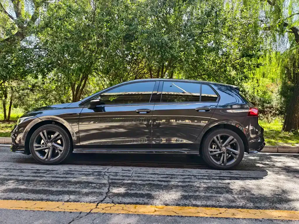 Volkswagen Golf 2021 из CN, фото 10
