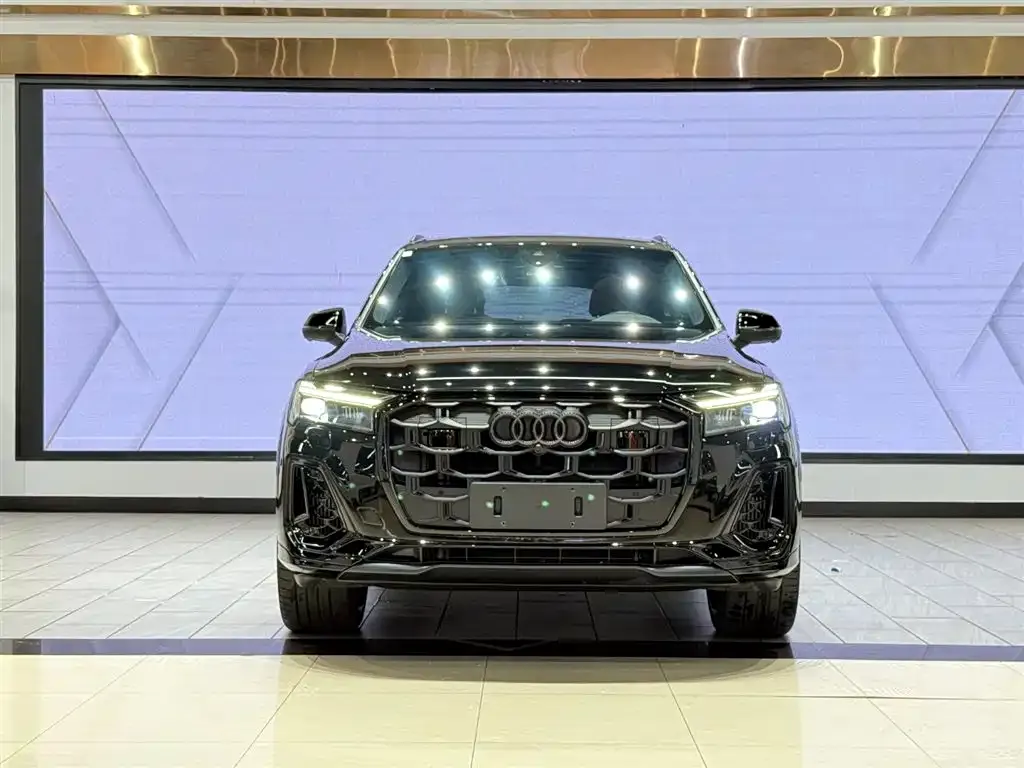 Audi Q7 — фото 2