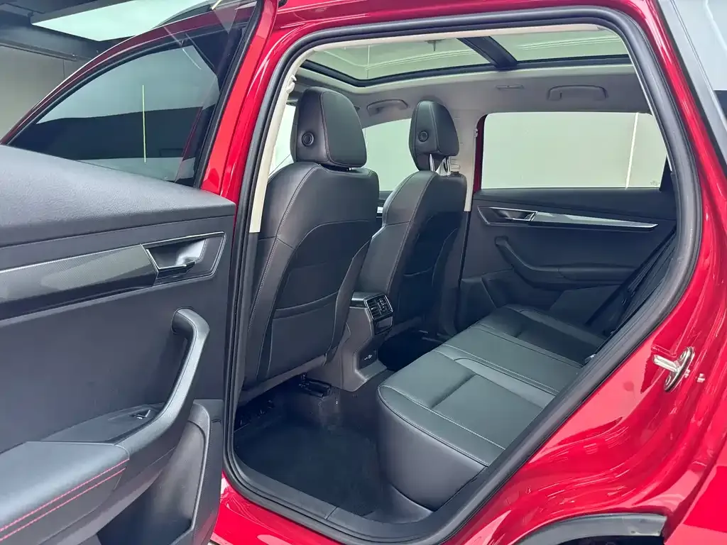 Skoda Karoq 2022 из CN, фото 9