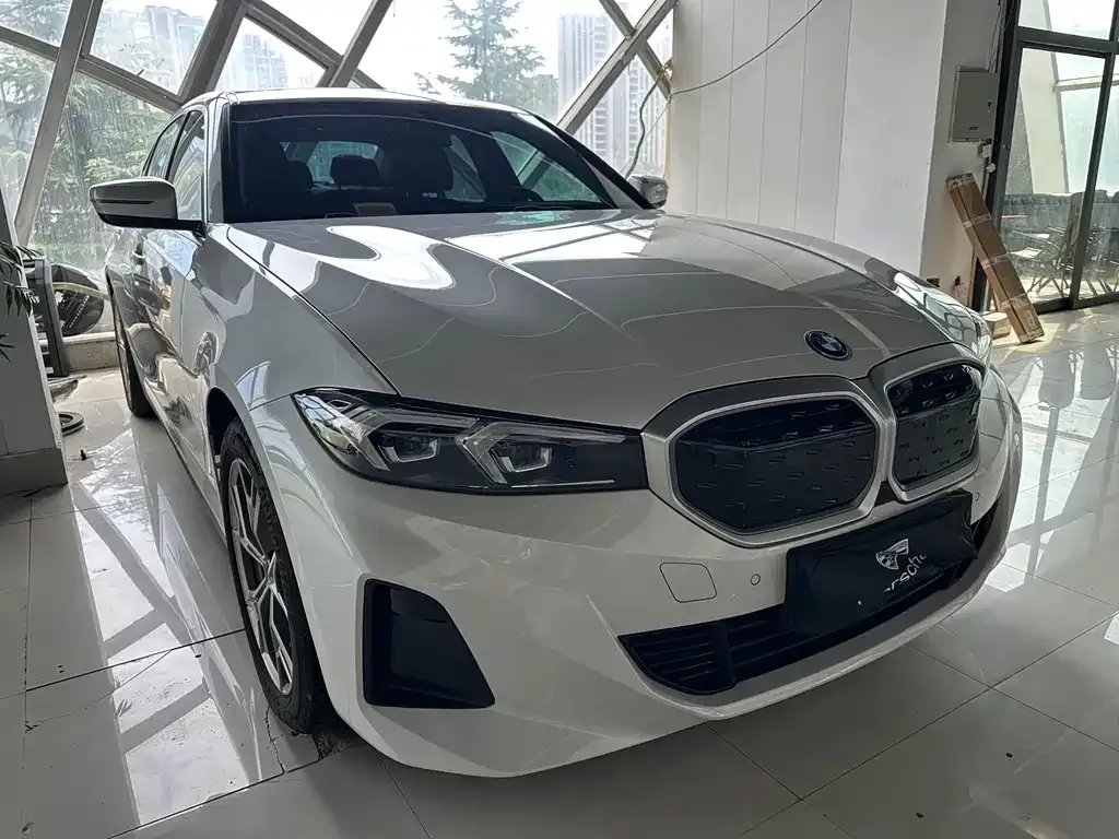 BMW i3 2024 из CN, фото 3