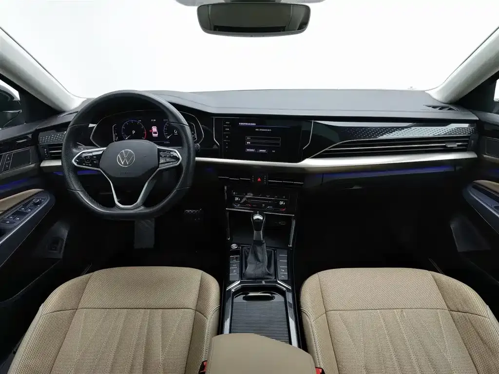 Volkswagen Passat — фото 10