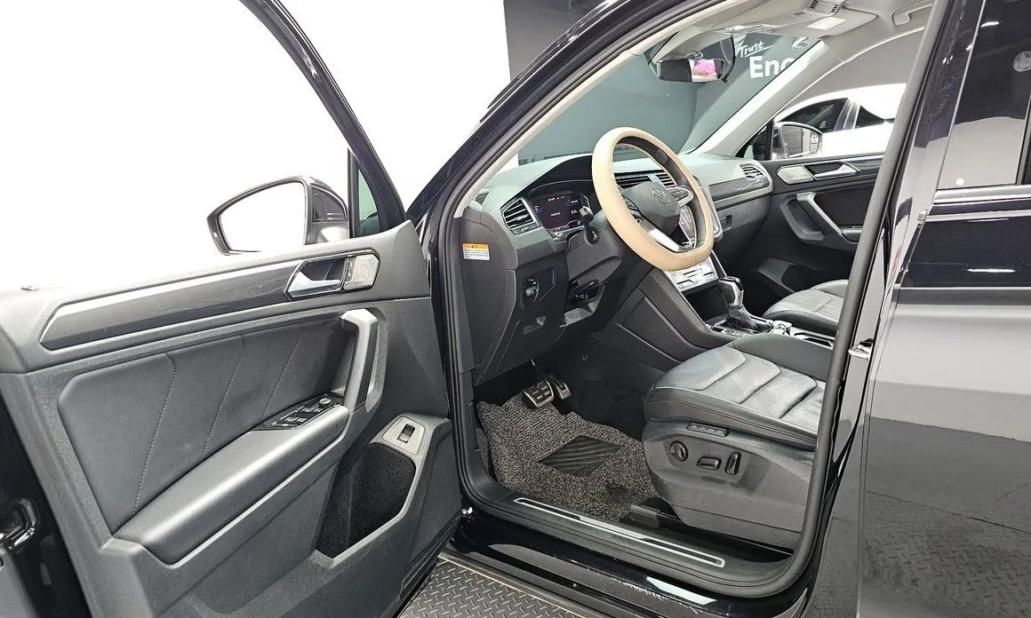 Volkswagen Tiguan 2023 из KR, фото 7