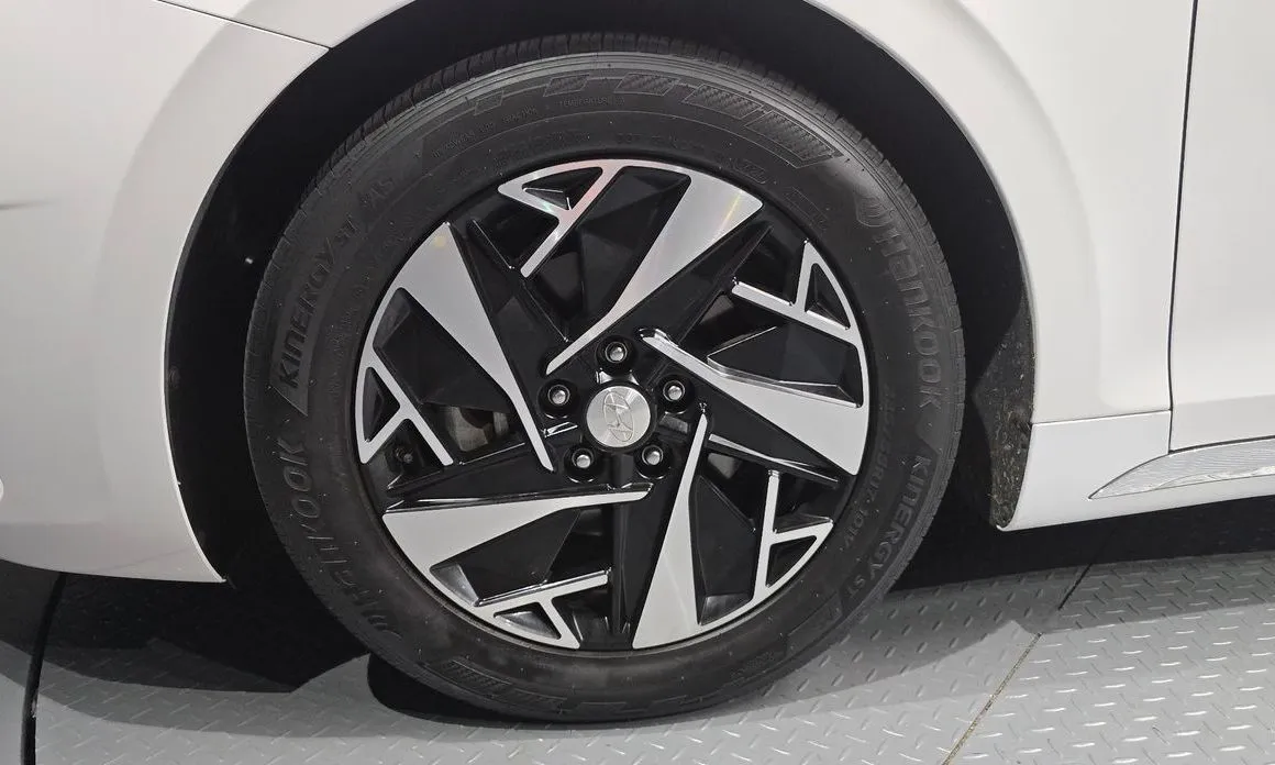 Hyundai Grandeur 2022 из KR, фото 10