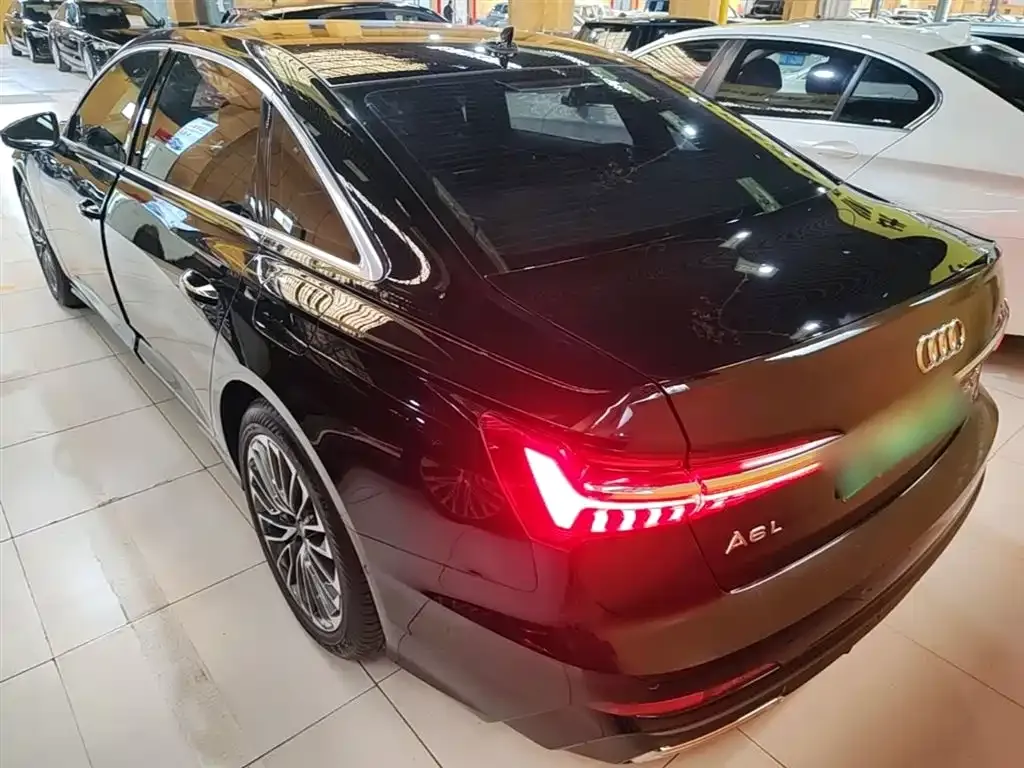 Audi A6L New Energy 2023 из CN, фото 7