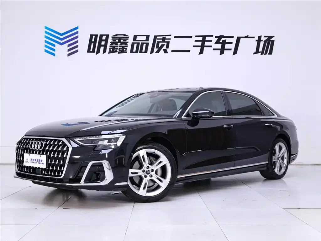 Audi A8 — фото 5