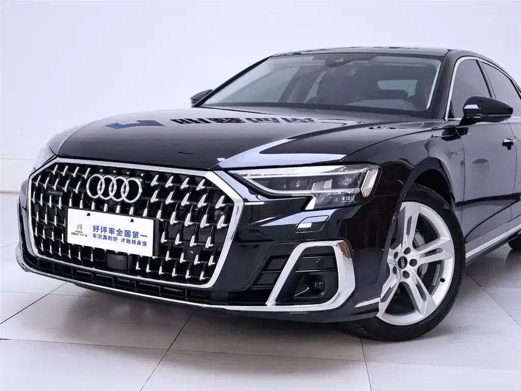 Audi A8 — фото 7
