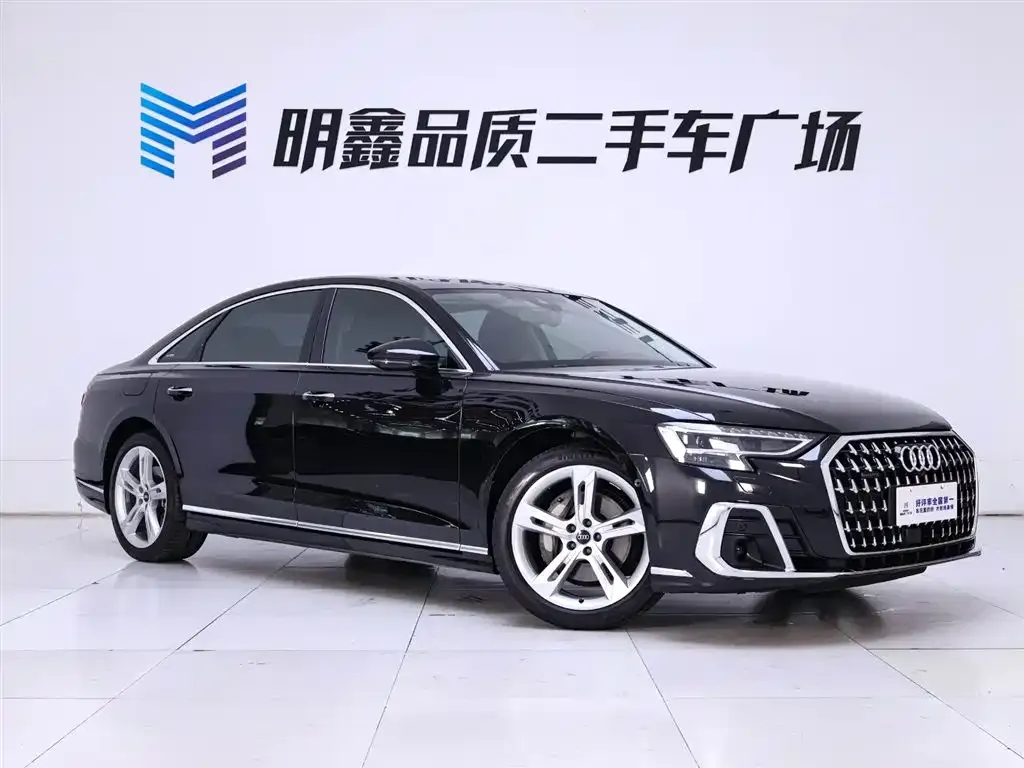 Audi A8 — фото 10