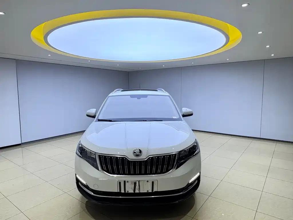 Skoda Kamiq — фото 2