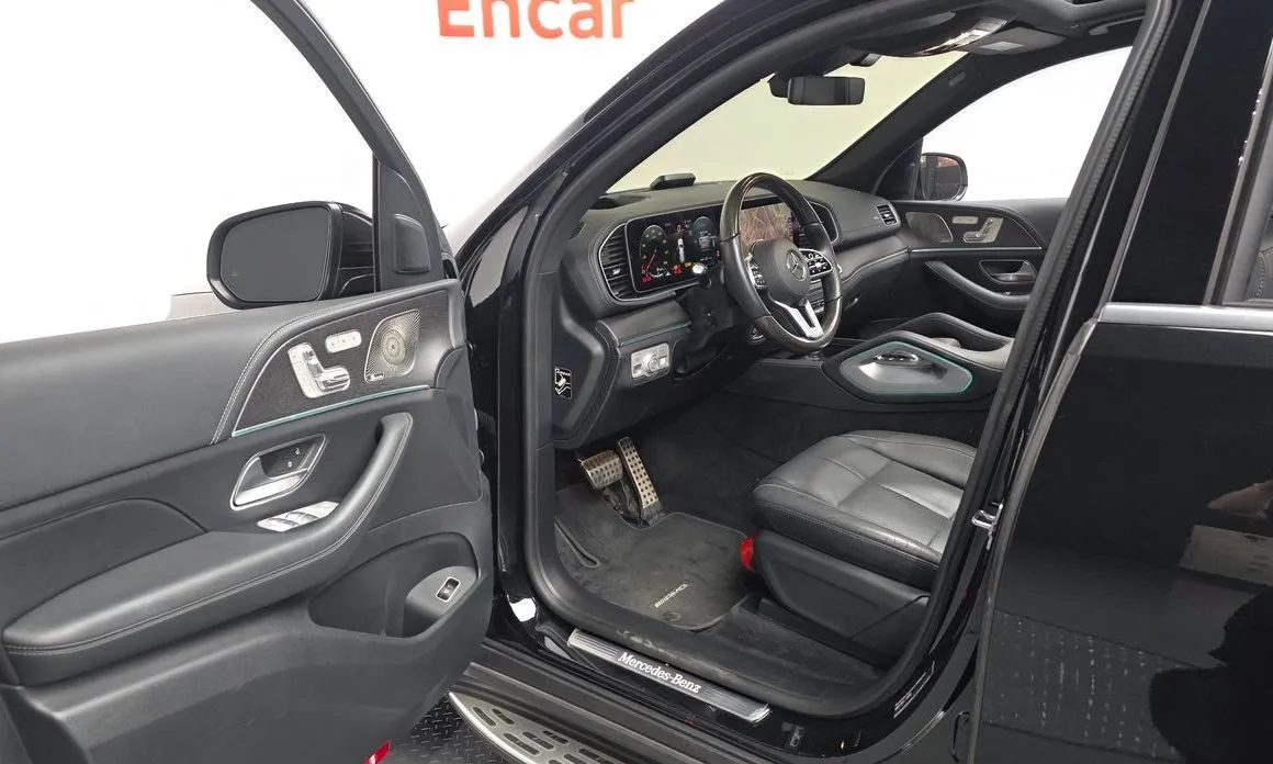 Mercedes-Benz GLS-Class 2023 из KR, фото 3
