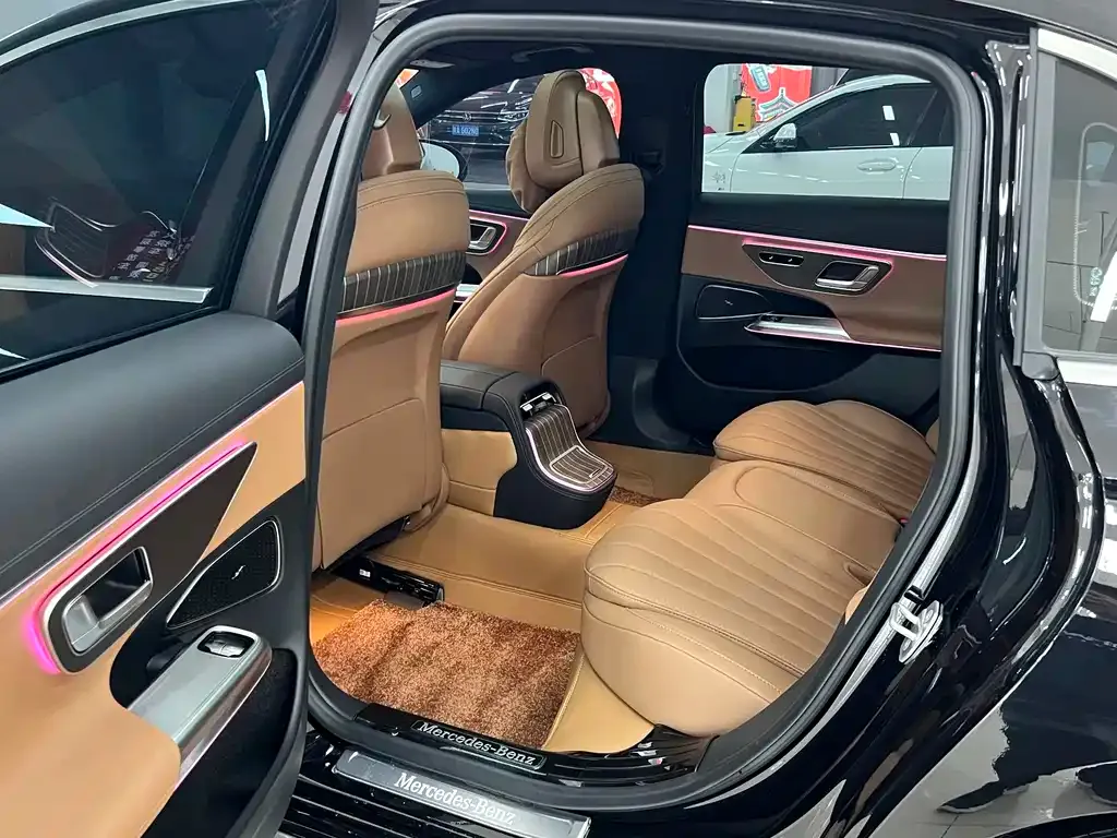 Mercedes-Benz E-Class 2026 из CN, фото 3