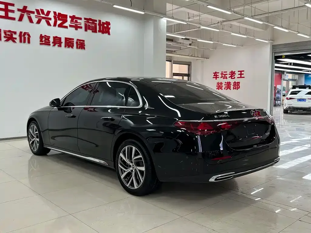 Mercedes-Benz E-Class 2026 из CN, фото 9